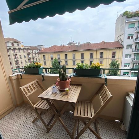 Daniela'S Spazioso Appartamento Ai Navigli Mediolan Zewnętrze zdjęcie