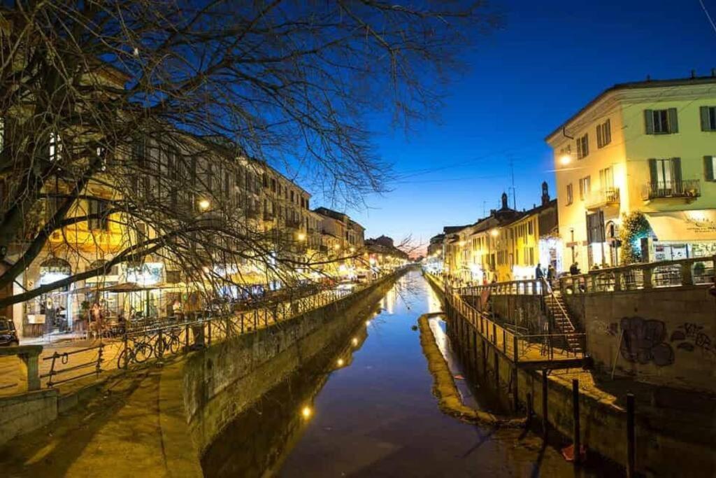 Daniela'S Spazioso Appartamento Ai Navigli Mediolan Zewnętrze zdjęcie