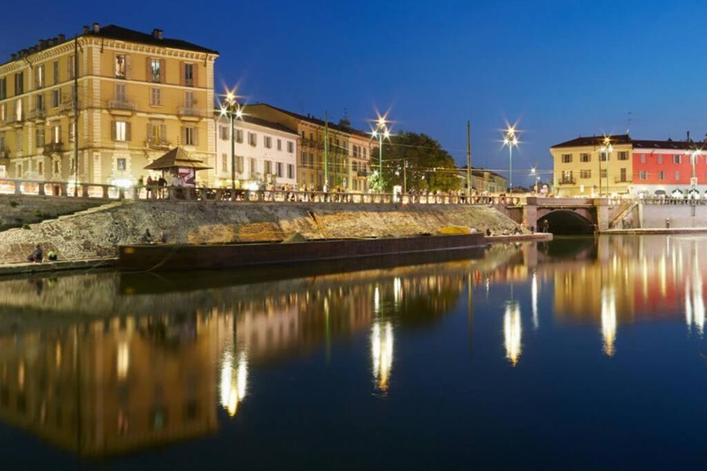 Daniela'S Spazioso Appartamento Ai Navigli Mediolan Zewnętrze zdjęcie