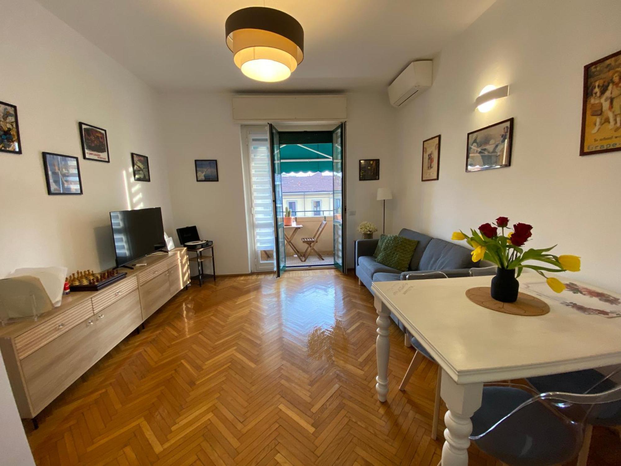 Daniela'S Spazioso Appartamento Ai Navigli Mediolan Zewnętrze zdjęcie